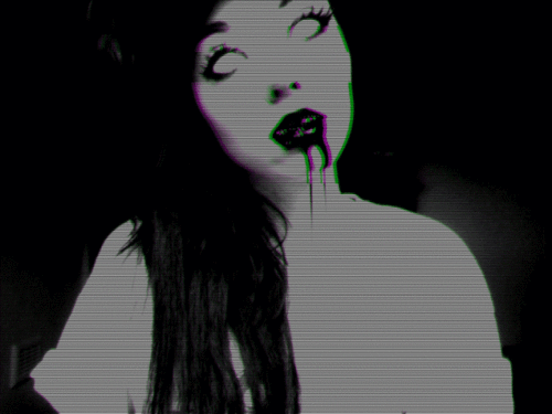 xxshiroixxxkuroxx:  Simple Minded Thoughts Of Insanity on We Heart It. 