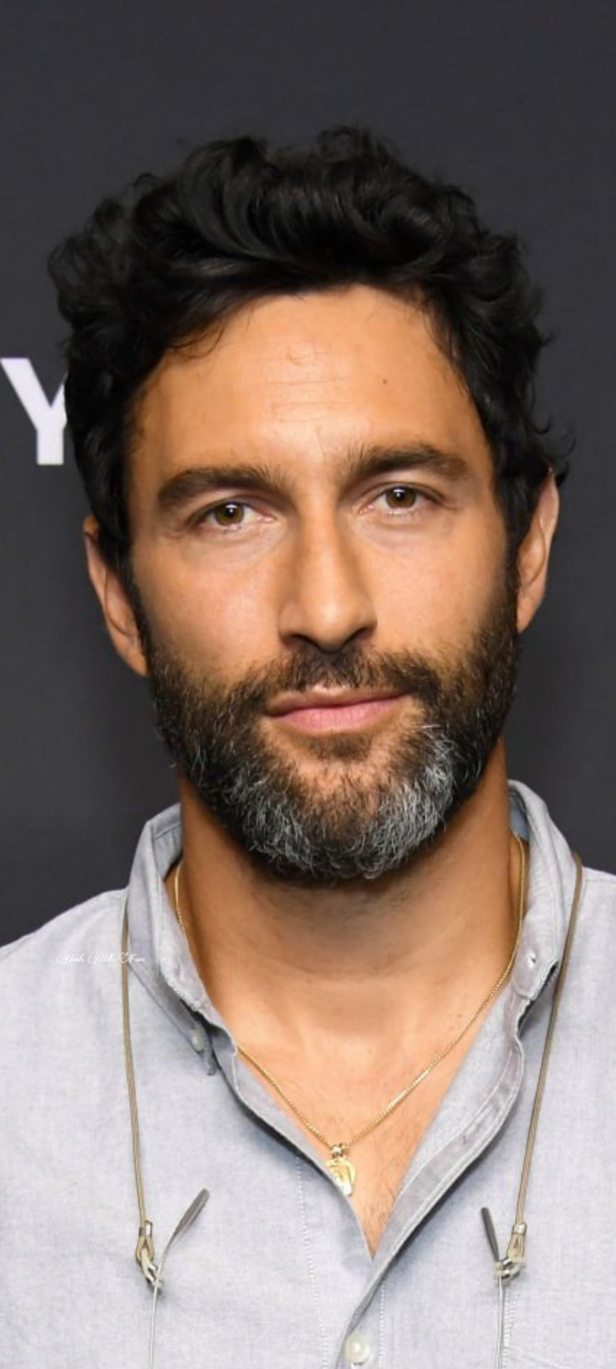 Noah Mills Fans