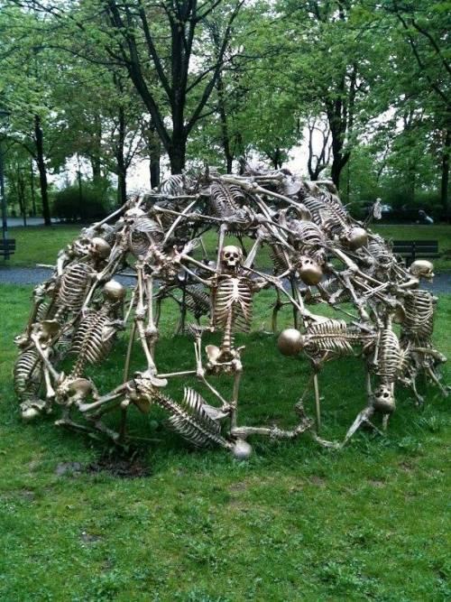 someponys-scribbles: ultimatum1895:  someponys-scribbles:   twentypercentcooler:  heinekenrana:  necbromantic:  thegoblinmarketofficial:  Skeletal Jungle Gym in the backyard of the church Heilig-Kreuz Kirche in Munich, Germany.Art by Peter Riss   THE