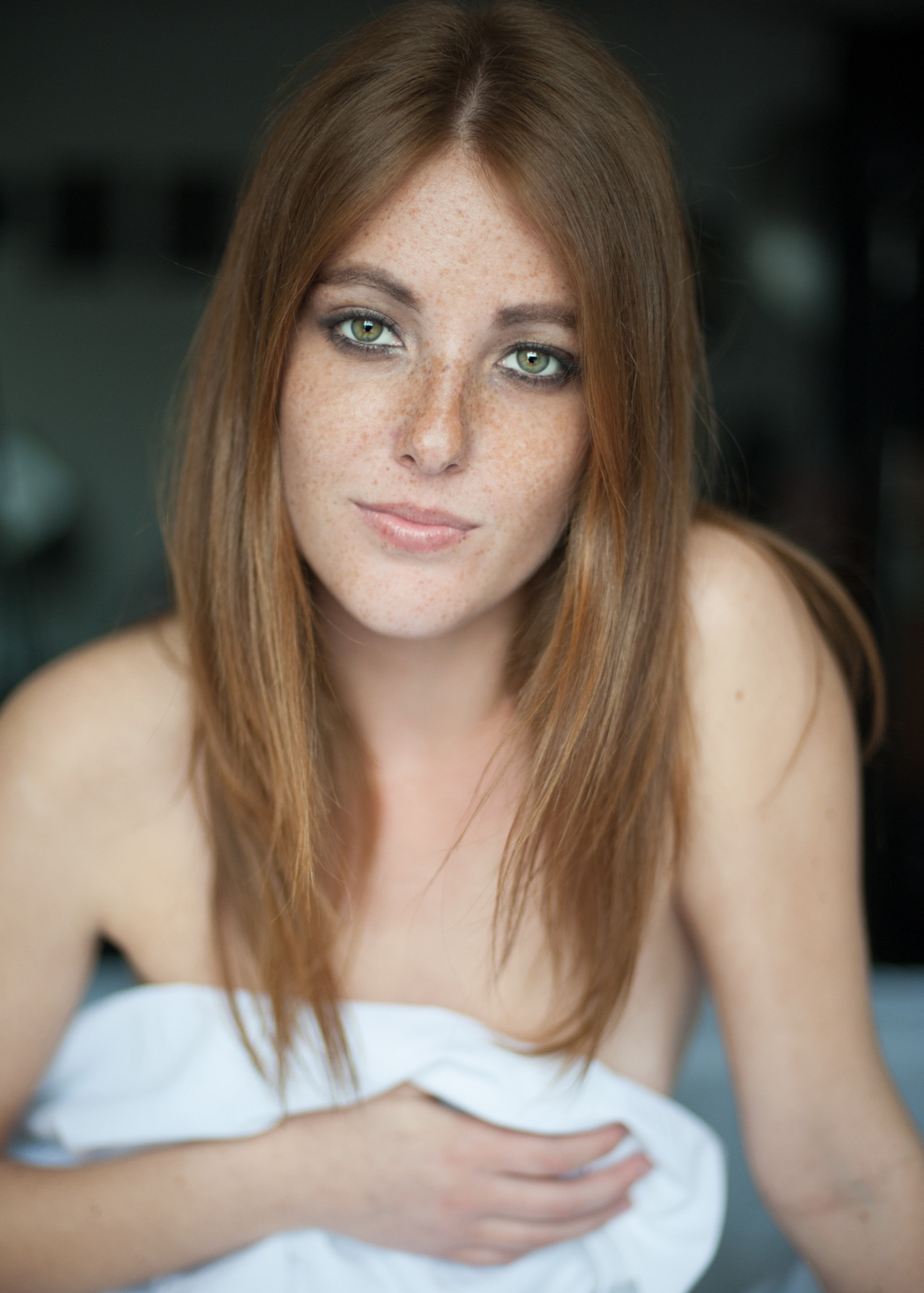 bigheadeddude:  The word of the day is ‘freckles’.The lovely Steph.