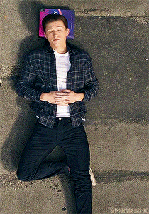 TOM HOLLAND IN SPIDER-MAN: NO WAY HOME (2021)Costume Design By Sanja Milkovic Hays