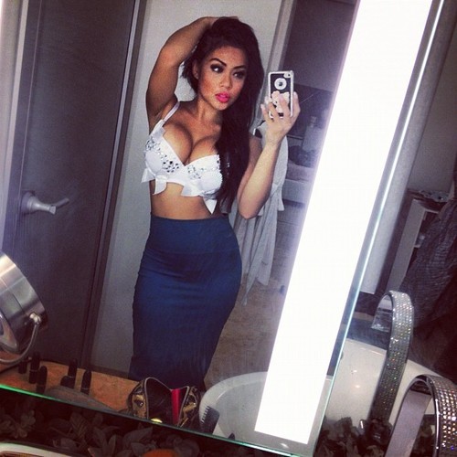 shesbombb:  http://bit.ly/18IoBKY 