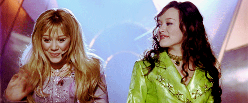 livingthegifs: The Lizzie McGuire Movie, 2003.  By: thejennire  ✦Send your request