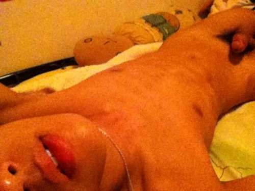 stayinghard: specsaddicteds:  Re-blogged by Specsaddicted (Specsaddicteds.tumblr.com). I got a lot o