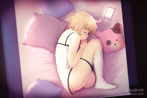 lewdua:  Late at night  Late at night, she lie in bed,While all the dreams still in her head.She slu