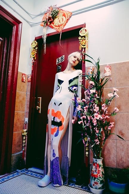 oystermag:
“ Oyster Fashion: ‘Chinatown’ Shot By Christine Hahn
”