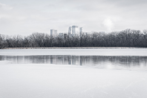 DECEMBER 9, 2016 - 344/366THE ICE CREEPING ONTO CEDAR LAKEI love how the cold makes the water calm a