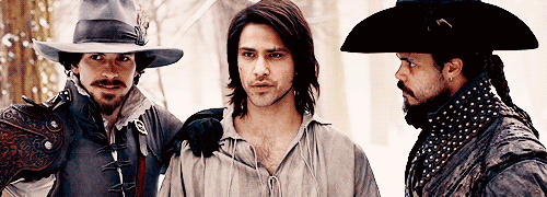 crabsandlobsters:highgayden:#PORTHOS WE HAVE A SON NOW #WE HAVE TO TEACH HIM EVERYTHING WE KNOW (lad