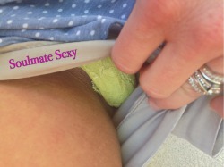 soulmatesexy:  My lover sending me a peek of what’s to cum!
