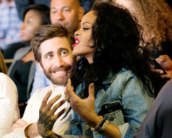 delevingned-deactivated20151023:  Jake Gyllenhaal and Rihanna attend 2015 Throne Boxing Fight Night at The Theater at Madison Square Garden on January 9, 2015 in New York City. 