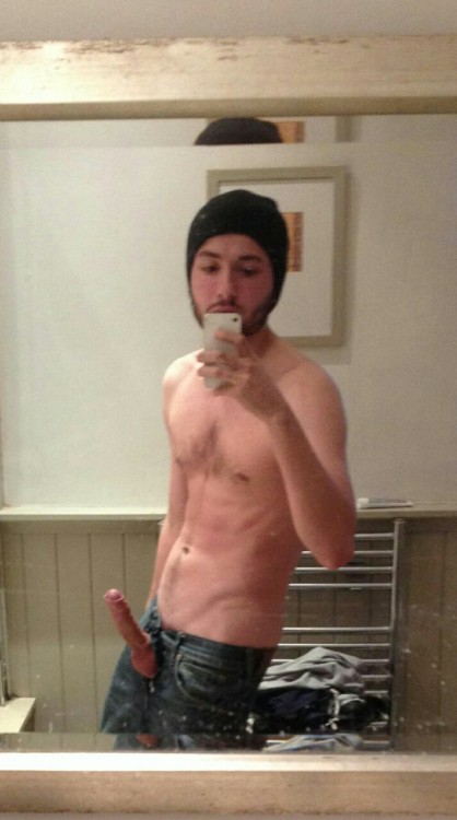 brainjock:  Sexy emo stud p. 1This guy is so sexy to me! No, he’s not a muscle pup or super hung but he looks slutty enough that he might do something strange for a piece of change…and you know he would work you over that fukin dick!