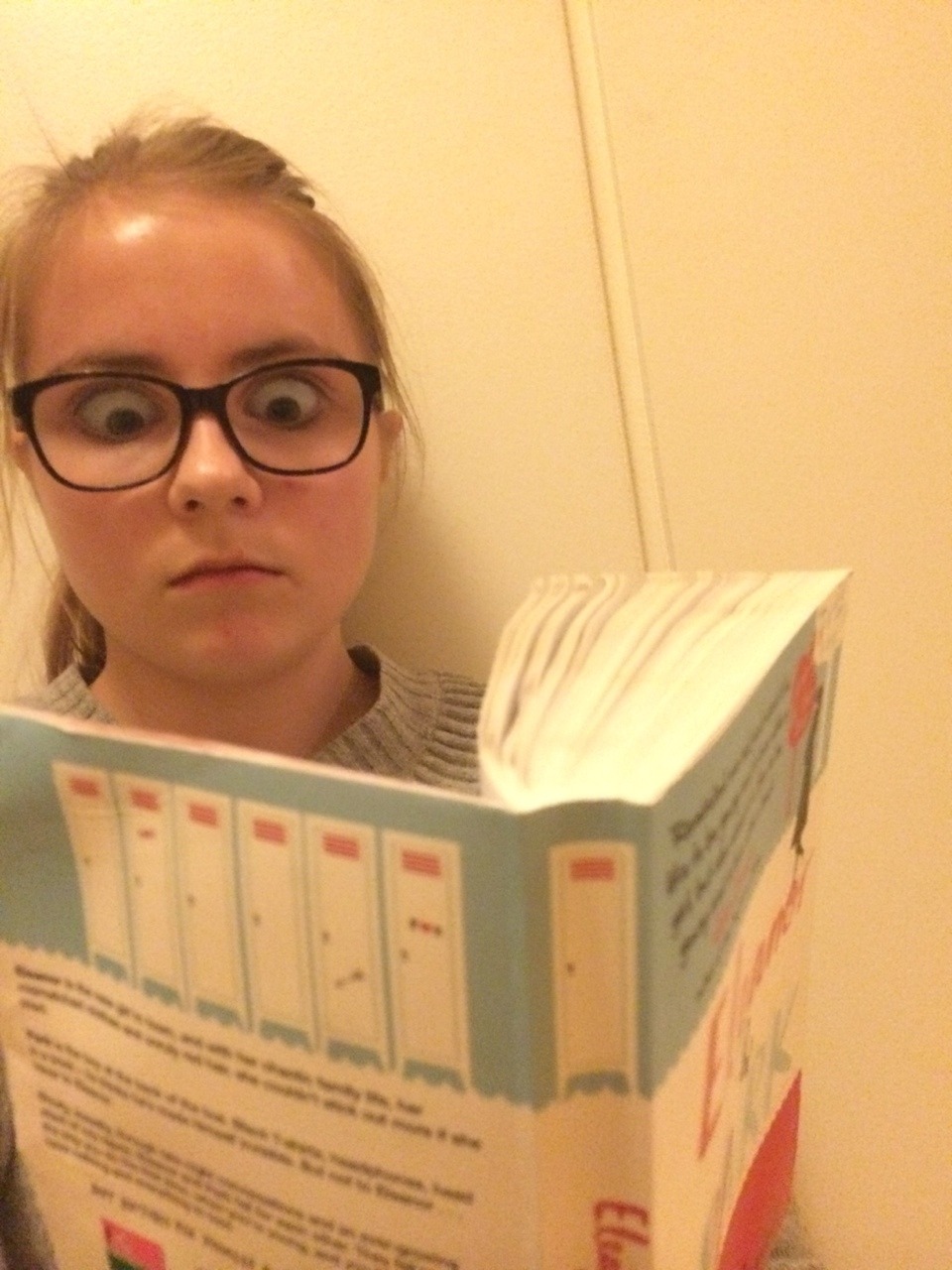abnormal-vani:  apricool:  Reading “Eleanor &amp; Park”: A Story by Me  Exactly.