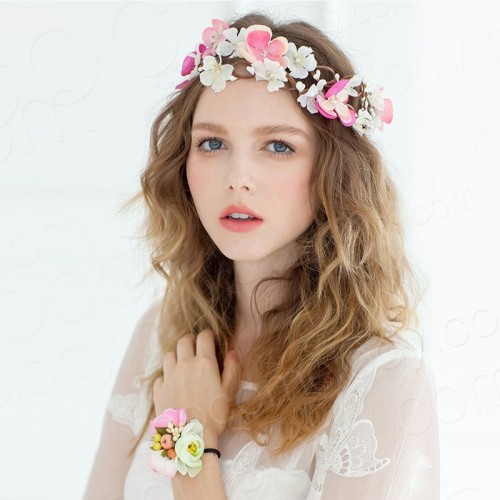 yourcocomelody: Exquisite Wedding Headpiece with Flowers in Multiple Colors