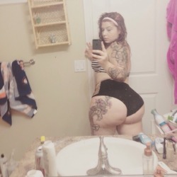 naughtygirl88: Big Beautifull Women near you 