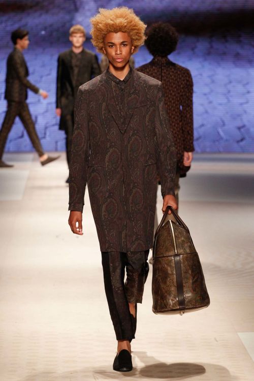 global-fashions:  Etro - Mens S/S 2016 Milan Fashion Week