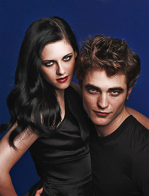 korbin-universe:Kristen Stewart and Robert Pattinson for Harper’s BazaarDecember 2009