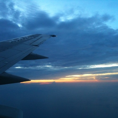 #sunset on the plane #instadaily #instaphoto jadi inget wakyu...
