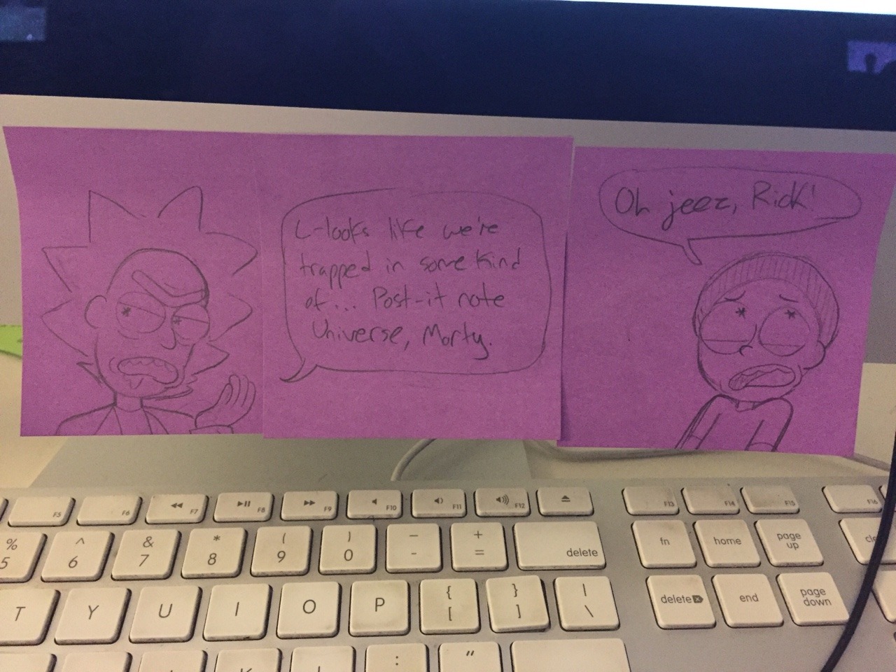 ssardonyx:  bored at work heehee 