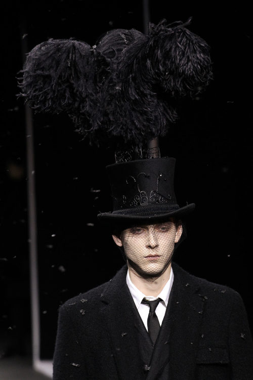 whore-for-couture:130186:Thom Browne Fall 2015Haute Couture blog :)gothiccharmschool I found another