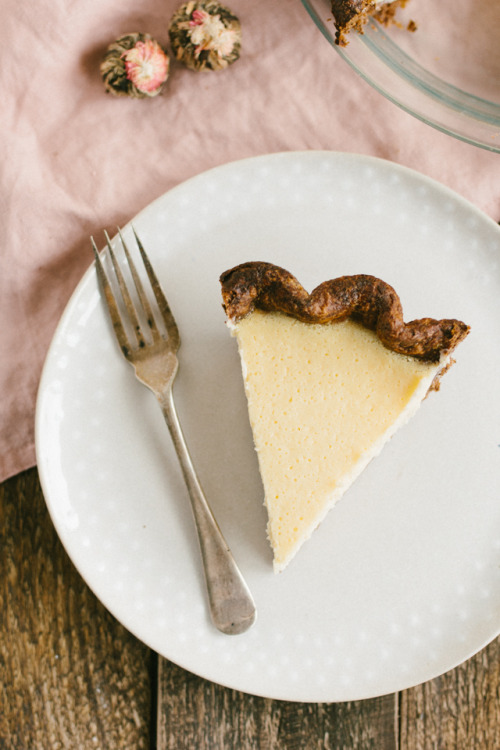 fullcravings: Chamomile Buttermilk Pie in a Chocolate Crust