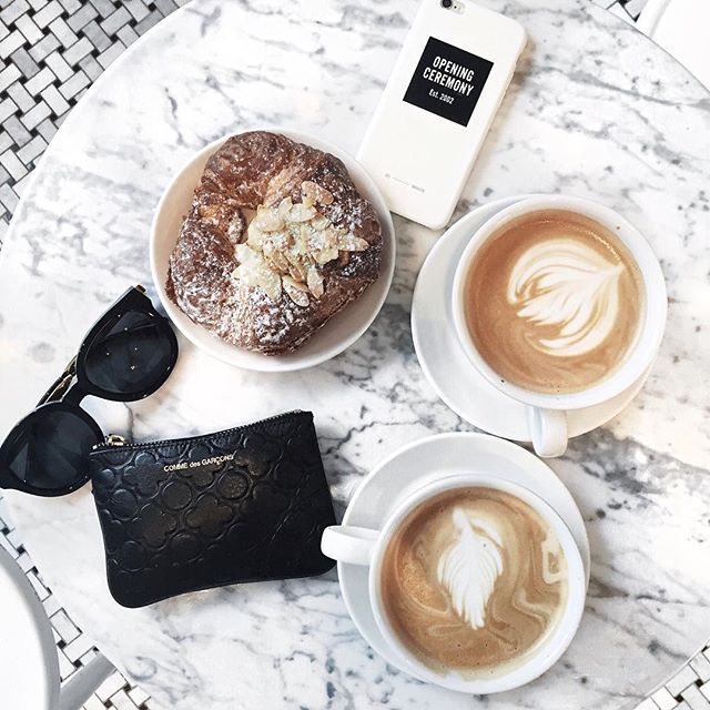 haizely:  exhubrant:e x h u b r a n t ; checking out blogs that follow ! h a z i