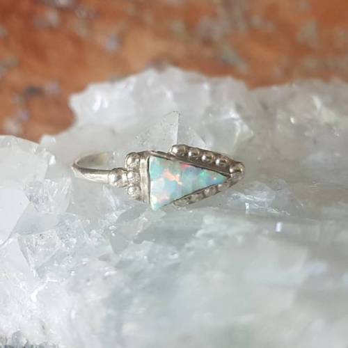 Hello Opal magic ✨ This beauty is set in sterling silver and is online now www.desertwandererdesigns