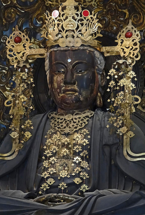 japaneseaesthetics:“Hokan Shaka Nyorai is the principal image of worship at Kamakura’s E