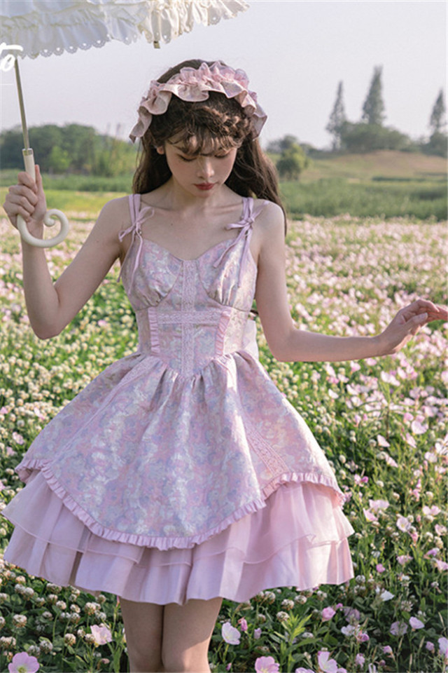 https://www.my-lolita-dress.com/h-product-detail.html?goods_id=1979626