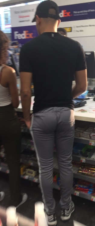 manbuttsofnyc - Tight bootyI remember cruising...