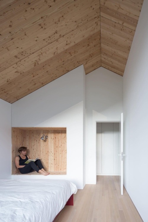 homeworlddesign:    House in Studen by D’Arcy Jones Architects in HomeWorldDesign