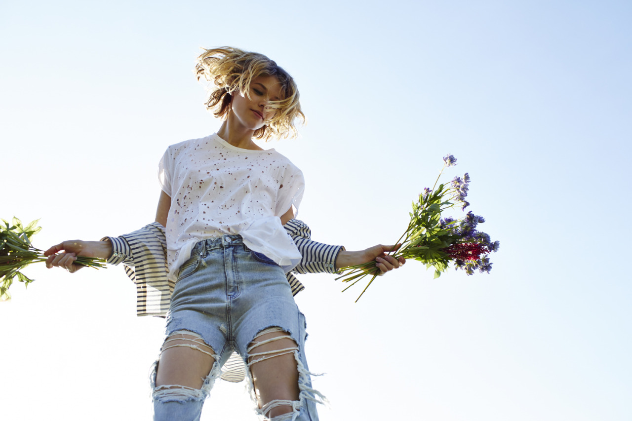 urbanoutfitters:  A fresh start. (Photography by Devyn Galindo) 