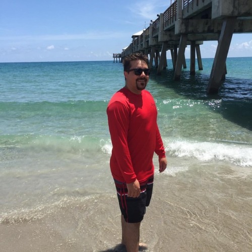 and for a happy moment #194 days til he is my husband #love #mcm #griesmerstietheknot #abaco ⚓️ (at 