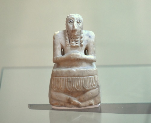 Statue of a Sumerian male worshiper from the hoard in Nintu Temple V at ancient Tutub, Mesopotamia =