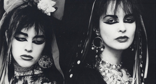 sunsetbabylon: Strawberry Switchblade