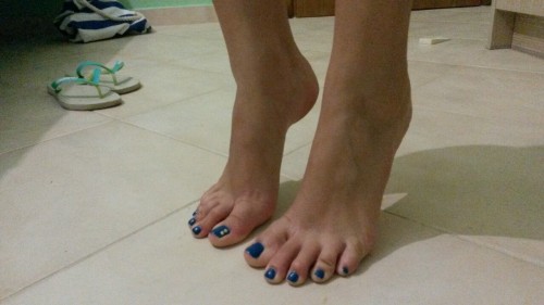 sundaysfeet: My pointy toes ;)