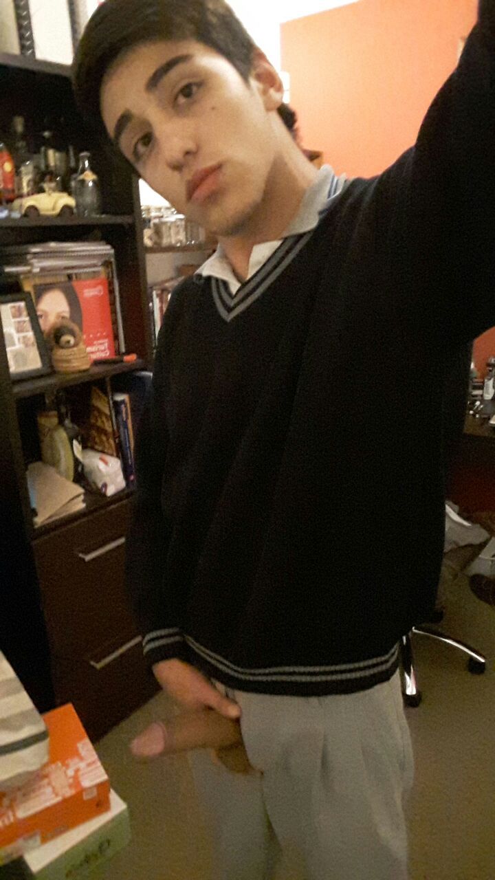 icallhimlollipop:  lovescelebdickfakes:mmmmmm DELICIOUS Thanks to those who post