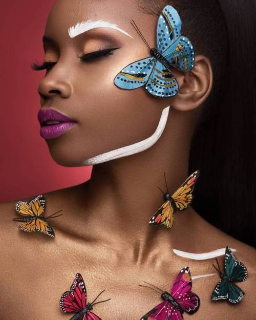 “Without change there would be no butterflies.” _____ _____ Model: @blissfullqueen  Mua/