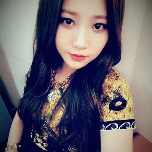 kpop-now:  Yura 