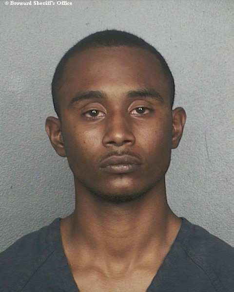modelingschool:  but, why do the dade county mughsots look professionally done?