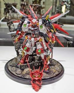 mechaddiction:  GUNPLA BUILDERS WORLD CUP 2014 (GBWC): CHAMPION &amp; FINALIST ENTTRIES - On Display @ Gundam Front Tokyo [Part 4] #mecha – https://www.pinterest.com/pin/289989663491972482/