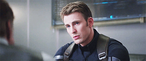 epicallyepicepicosity:  permissiontospookhim:  You’re a terrible liar.  Captain