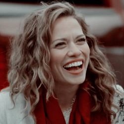 Bethany Joy Lenz  Tumblr_pxdq300tv11y6t9qto4_250