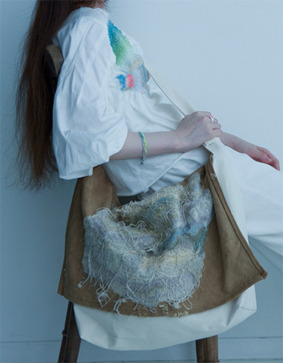 venterdesignstudio:  Yumiko Arimoto, another embroidery artist i discovered, imagine