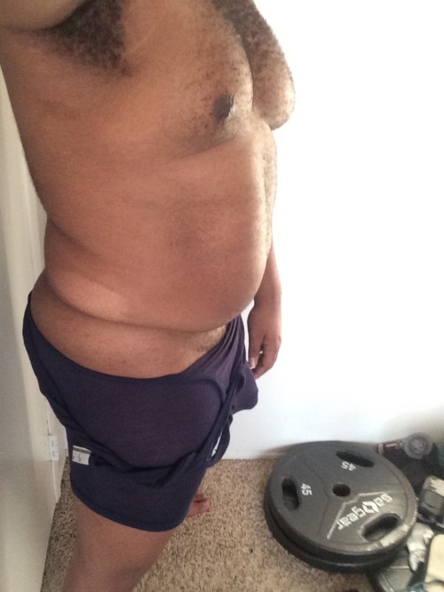rone9:  Project progress week 3! Belly is looking tighter, chest feels soo much bigger and my arms just feel big. I feel great this week!