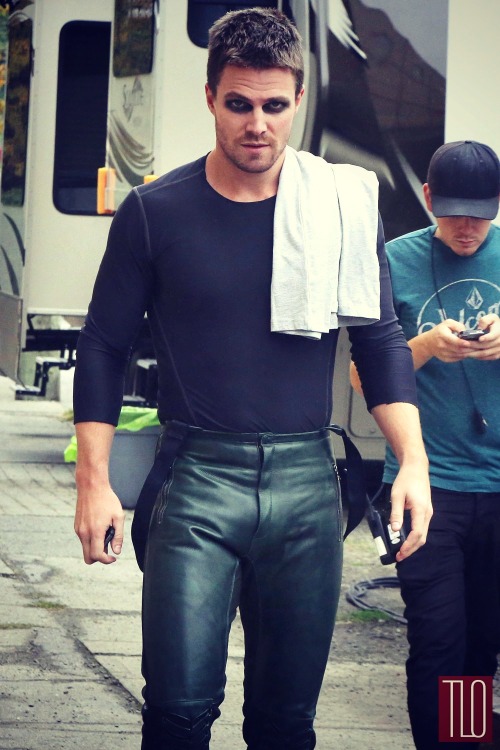 olicity-sitting-in-a-tree:  yes Stephen, ruin me 
