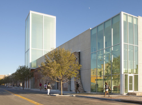 Dwell names SCAD Museum of Art to ‘10 Impressive New University Buildings’ list.