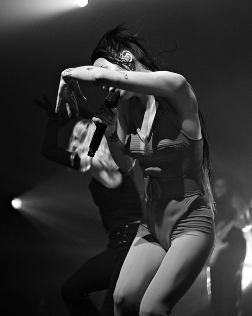 Rina Sawayama photographed by Angel Tumalan during The Dynasty Tour in Chicago