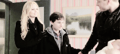 captainswanouat:captain swan hiatus meme » ten scenes [8/10]               ∟ 3x20 :: emma and killia