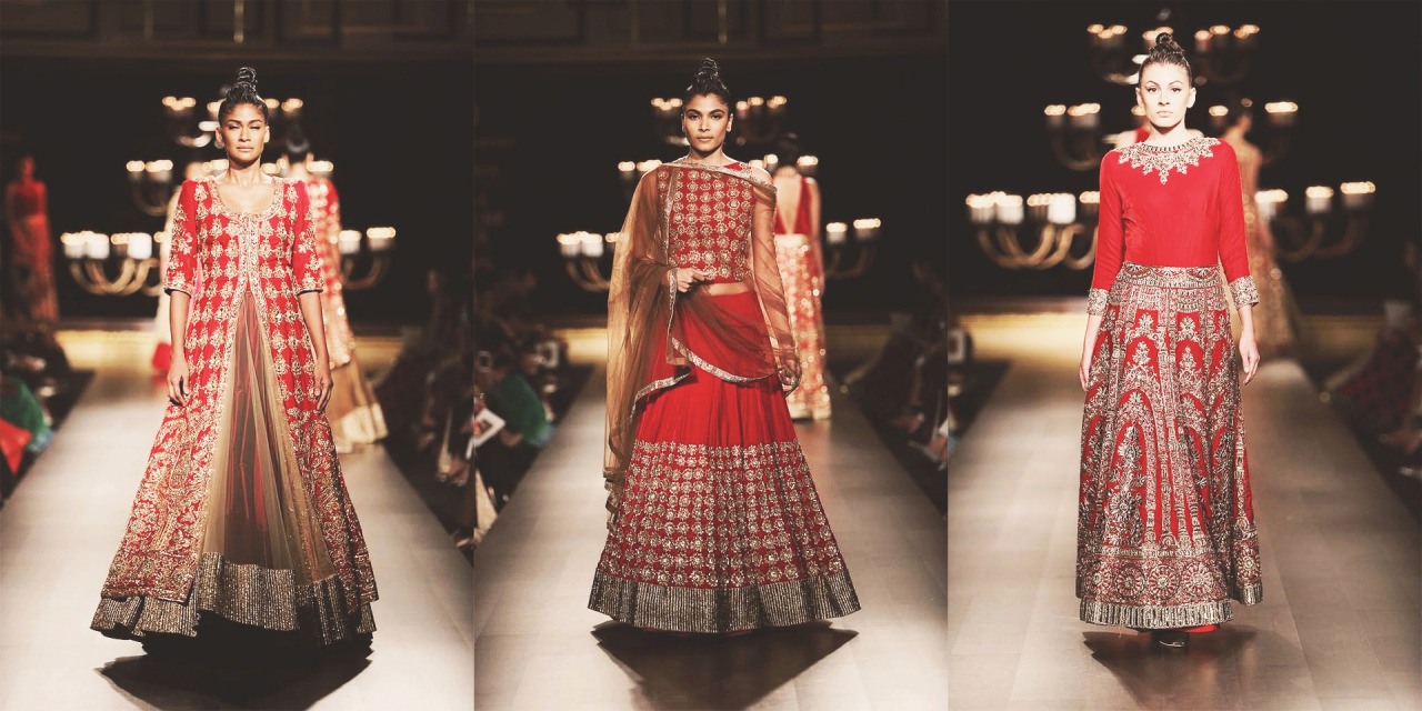 pakoraholic-deactivated20141105:  Manish Malhotra is one of the most celebrated designers