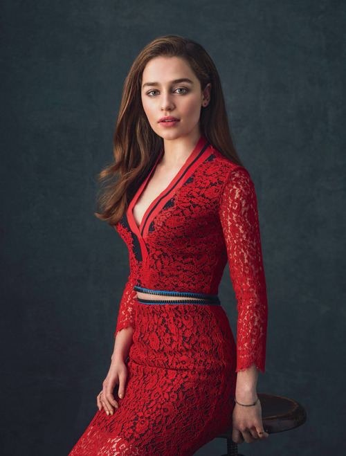 badbitchesglobal - emilia clarke